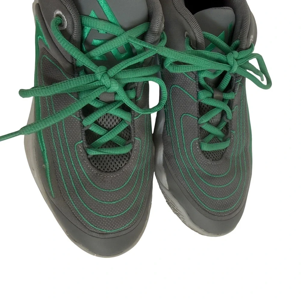 Nike excellent pre
